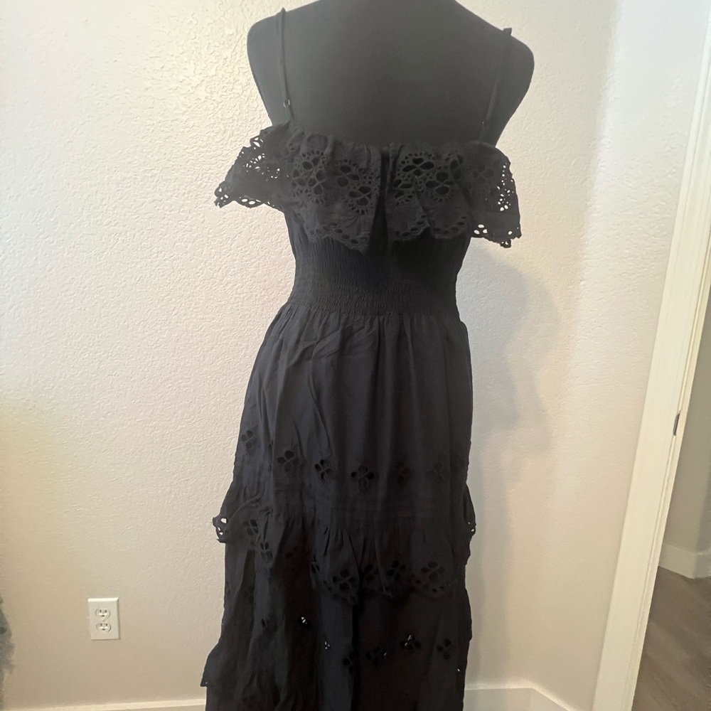 Black lace summer dress - Picture 4 of 7